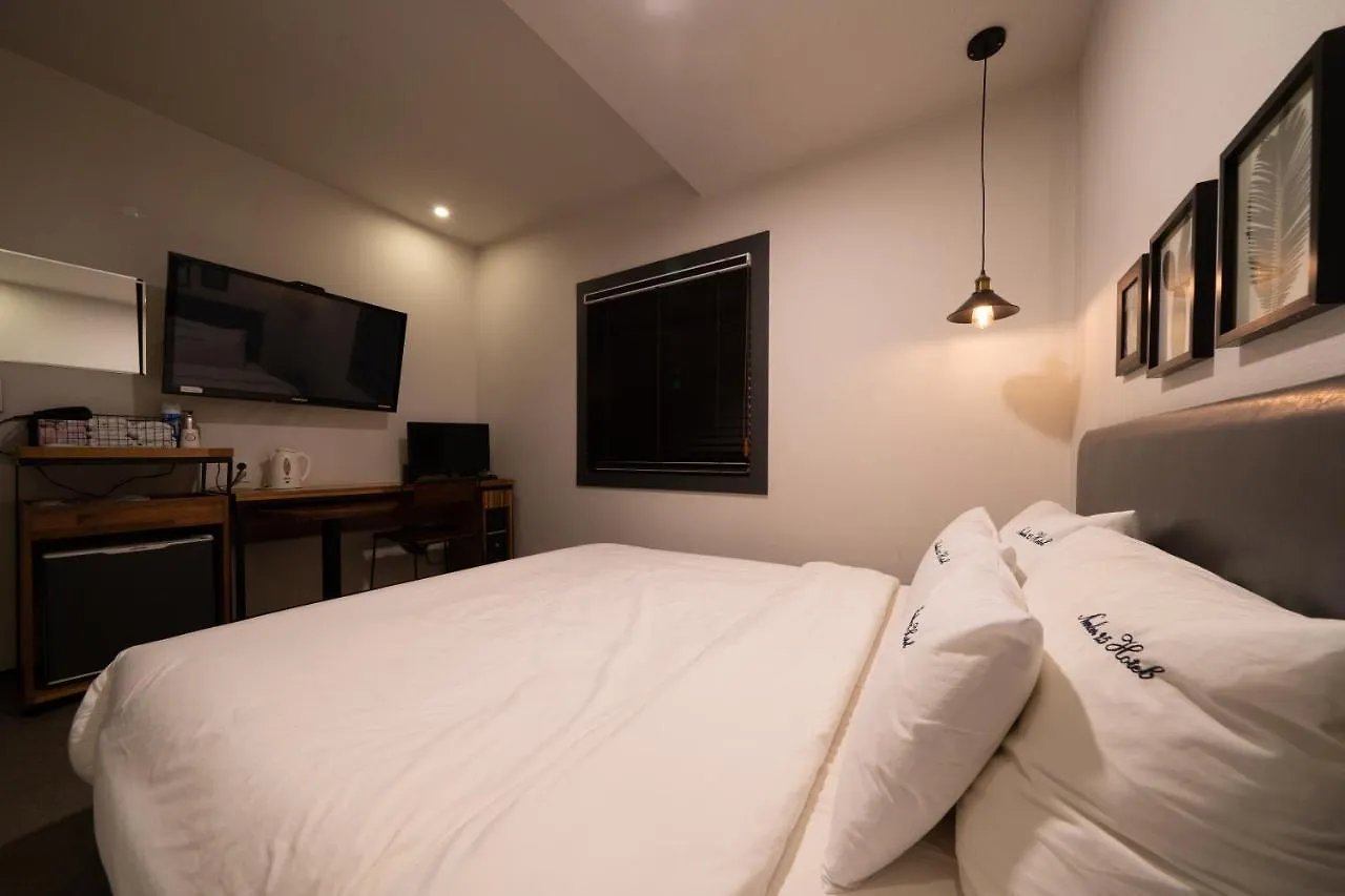 No25 Hotel Yeonsan Busan 3*,